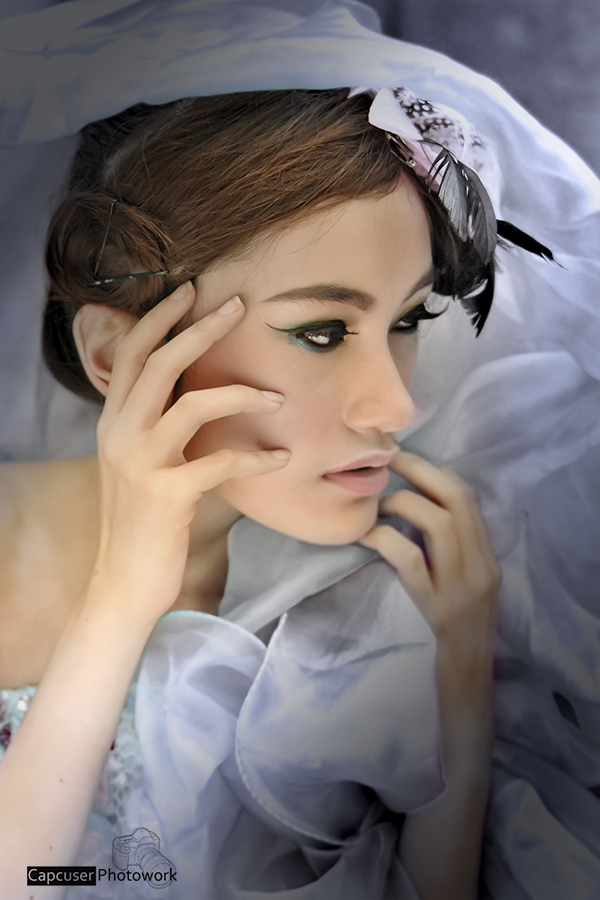 Putri On Libres by Caps Sedar